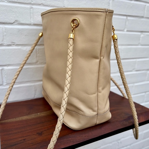 VTG Authentic Bottega Veneta Marco Polo Textured Leather Shoulder Bag, Cream EUC - Picture 9 of 16